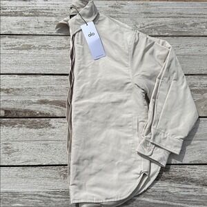 ALO SOCIALITE SHACKET BONE SIZE SMALL NWT